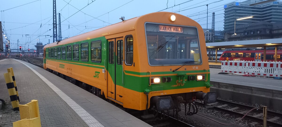 BR 626 008-6 der SVG bei der Einfahrt München Hbf. 23.April 2022