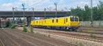 BR 719 302 + 720 302 bei der Durchfahrt durch HH-Harburg.