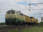 BR 218 396-0 mit Bauzug + Kran durch Dedensen-Gmmer Richtung Wunstorf. 17.Mai 2025