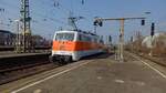 BR 111 111-1 ( Sally ) beim Rangieren an den Rheingold (DPE 321 Westerland/Sylt -> Koblenz) für die Weiterfahrt nach Koblenz.