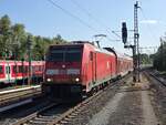 BR 146 216-7 mit dem (RE1 / 13006 Bchen -> Hamburg Hbf) bei der Einfahrt HH-Bergedorf.