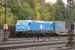 BR 185 303-5 D-EGP mit einem LKW-Walterzug bei der Durchfahrt HH-Harburg Richtung Lübeck.