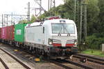br-193-4/890882/br-6193-920-6-d-sieag-mit-containern BR 6193 920-6 D-SIEAG mit Containern durch HH-Harburg Richtung Norden. 1.8.2025