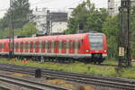 BR 423 058/558 + 423 ???/??? als (S7 München Hbf Gl.27-36 -> Wolfratshausen) bei der Einfahrt München-Heimeranplatz.