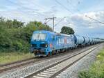 BR 192 080 von HSR mit Kesselzug durch Vhrum.