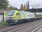 BR 159 102-3 von Captrain mit Schotter bei der Durchfahrt HH-Harburg.  19.Oktober 2024