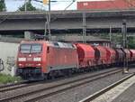 BR 152 081-6 DB Cargo mit Schttgutwagen bei der Durchfahrt Hamburg-Harburg.