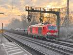 BR 249 020 mit Mischer durch Dedensen-Gmmer Richtung Westen.