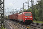 db-cargo-ag-2/890872/br-152-142-6-d-db-mit-containern BR 152 142-6 D-DB mit Containern durch HH-Harburg Richtung Norden. 1.8.2025