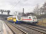 BR 147 558 von DB Fernverkehr brachte ein START Dosto Steuerwagen nach Stade. Hier beim Rangieren am Bahnhof Hamburg Harburg. 20.Dezember 2024