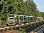 BR 474 108 (Karriere S-Bahn) + 474 ??? als (S2 Aumhle -> Altona) bei der Ausfahrt HH-Dammtor.