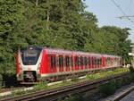 BR 490 104 + 490 ??? als (S5 Stade -> Elbgaustrae) bei der Ausfahrt HH-Dammtor -> Holstenstrae.