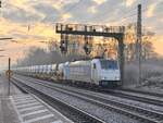 BR 186 436-2 mit Crafter durch Dedensen-Gmmer Richtung Westen. 1.Februar 2025