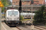 BR 193 440 + 193 441 (Hinten) mit dem ICE L bei der Ausfahrt HH-Harburg Richtung Maschen.