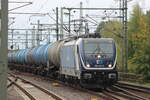 BR 388 022-6 CZ-ČDC mit Kesselzug durch HH-Harburg Richtung Hafen.